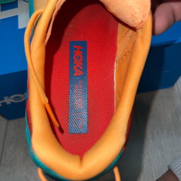 Hoka Rincon 3 Size 7 - Picture 6 of 9